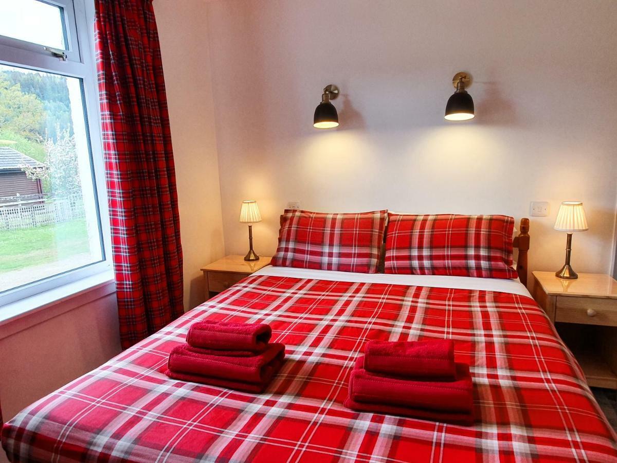 Old Pier House Hotel Fort Augustus Exterior foto